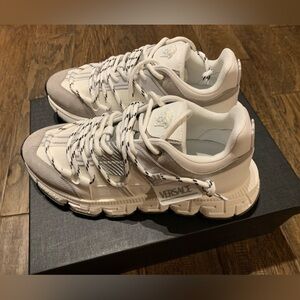 New Versace Sneakers Size 43